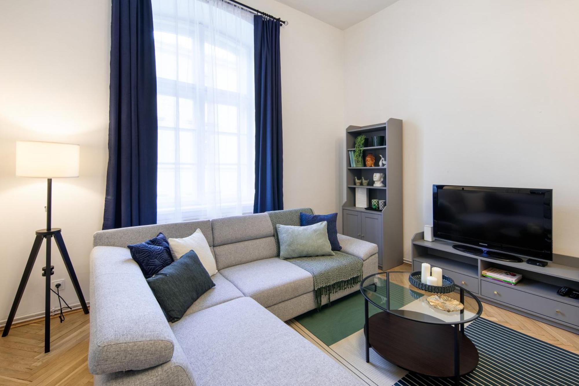 Wawelove Spacious 3 Bedroom Apt 1 Min To Main Sq! Krakow Bagian luar foto