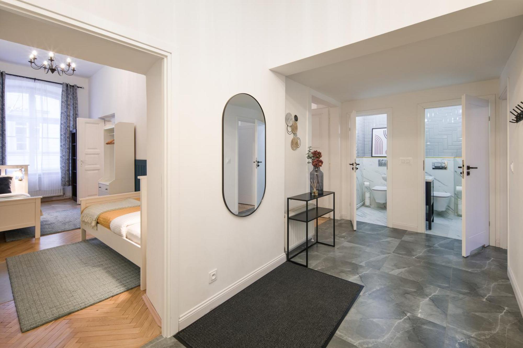 Wawelove Spacious 3 Bedroom Apt 1 Min To Main Sq! Krakow Bagian luar foto