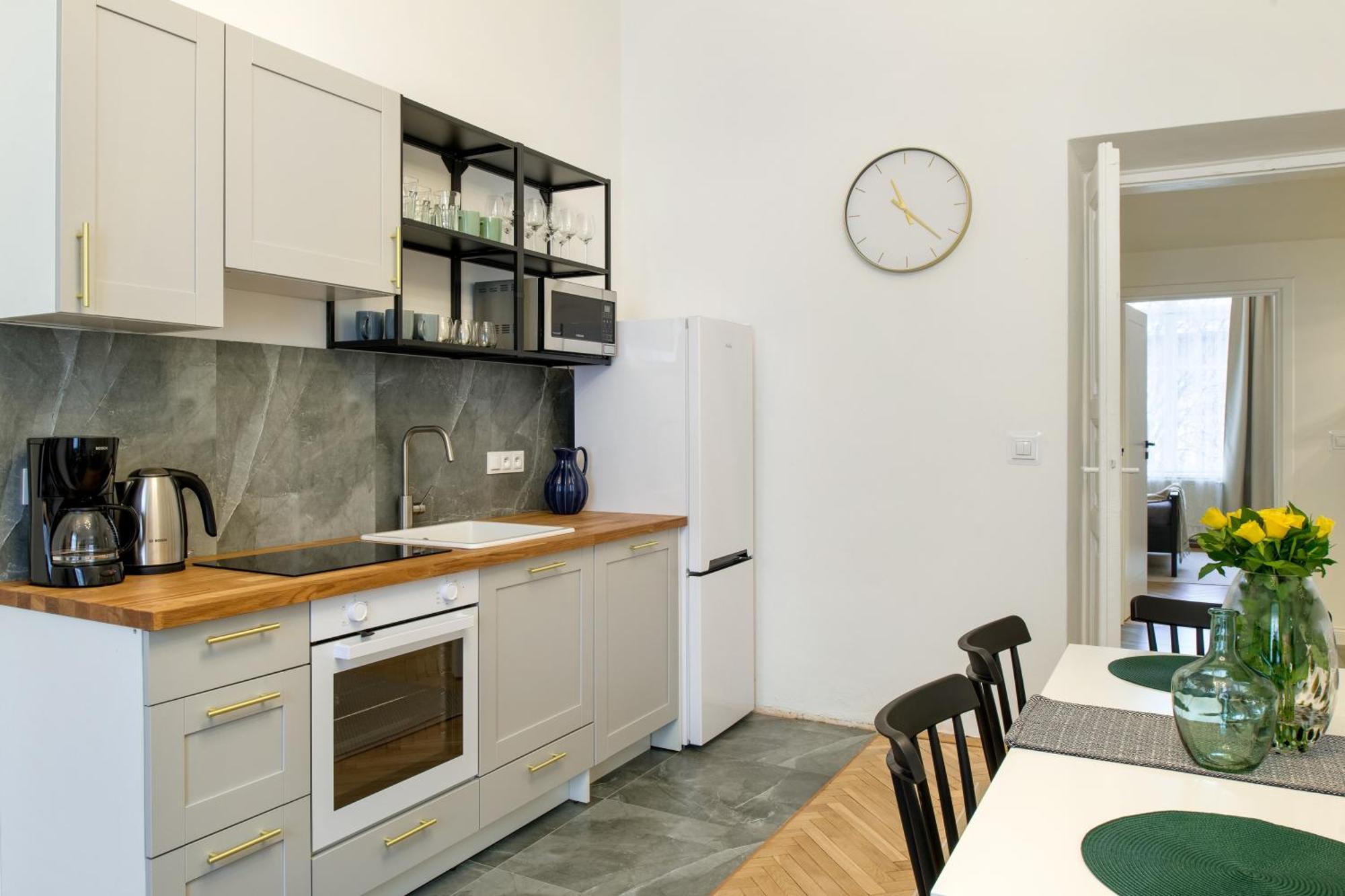 Wawelove Spacious 3 Bedroom Apt 1 Min To Main Sq! Krakow Bagian luar foto